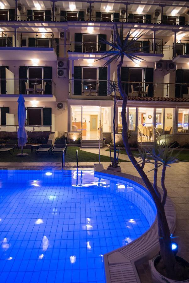 Oasis Hotel Perigiali Exterior foto